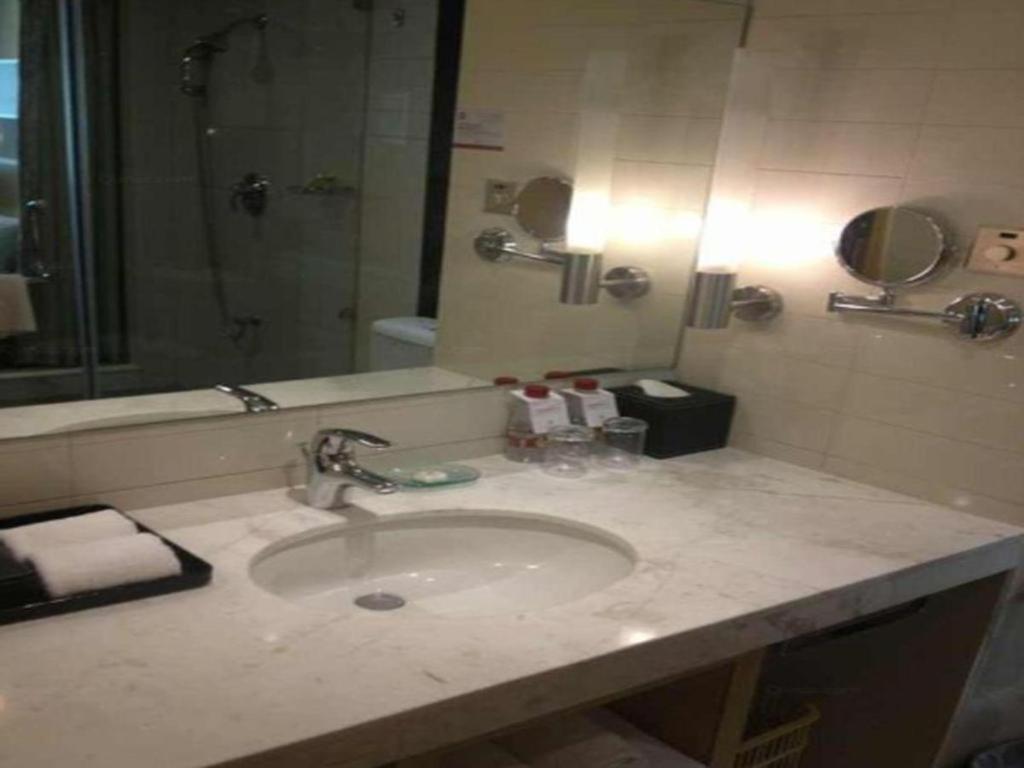 Ramada Plaza Shenyang Citycenter Ngoại thất bức ảnh