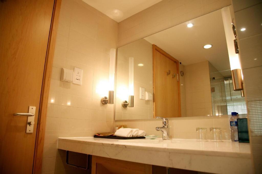 Ramada Plaza Shenyang Citycenter Ngoại thất bức ảnh
